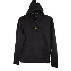 Oakley Pullover Hoodie Men Size XL Black Custom Fit Kangaroo Pocket Long Sleeve